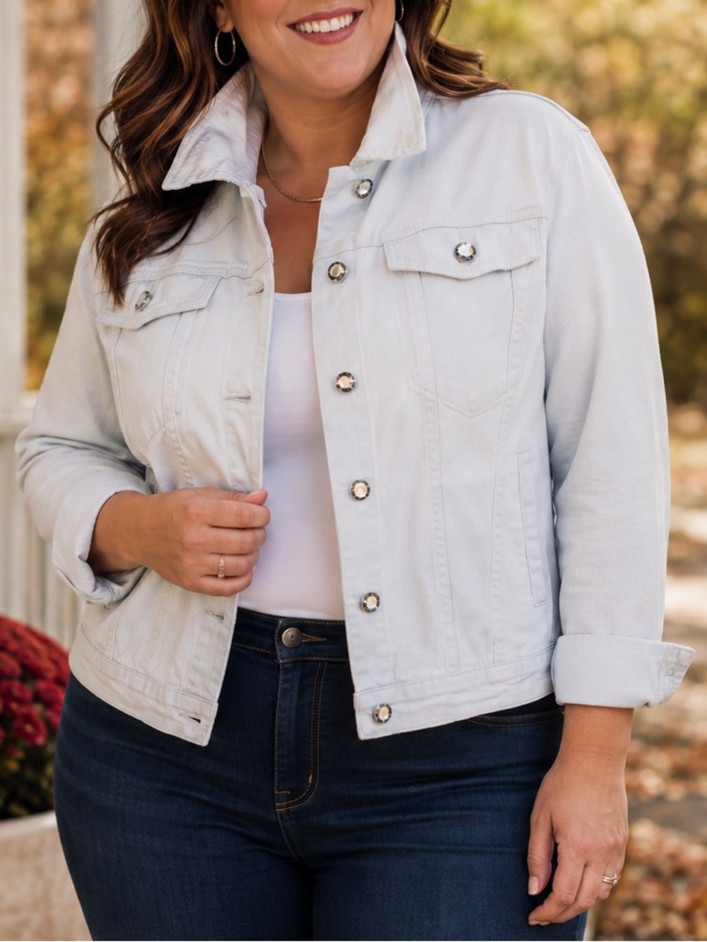 Tala Jean Jacket Classic White Denim rhinestone gemstone silver Button large NWT